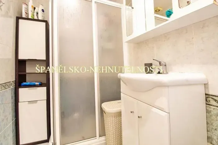 Prodej bytu 4+kk, Torrevieja, Španělsko, 61 m2