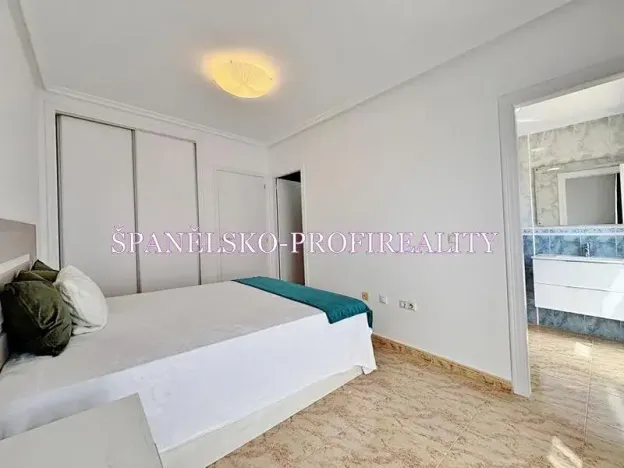 Prodej vily, Villamartín, Španělsko, 100 m2