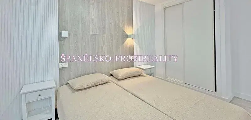 Prodej bytu 3+kk, Torrevieja, Španělsko, 75 m2