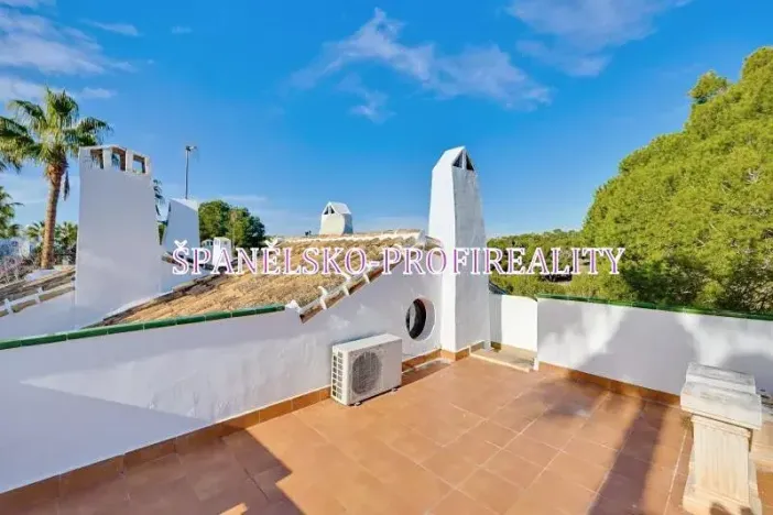 Prodej bytu 4+kk, Alicante, Španělsko, 150 m2