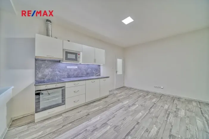 Pronájem bytu 2+kk, Chlumec nad Cidlinou, Rooseveltova, 41 m2