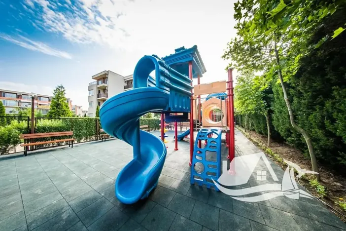 Prodej bytu 2+kk, Nesebar, Bulharsko, 50 m2