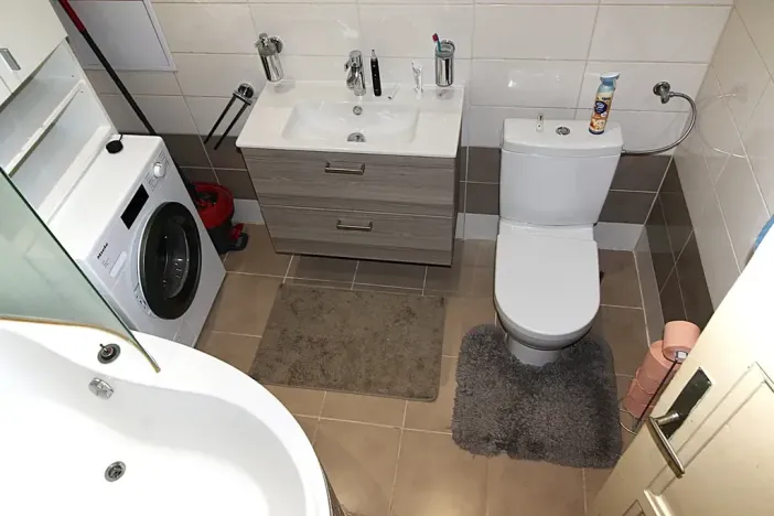 Pronájem bytu 2+kk, Praha - Holešovice, Veverkova, 50 m2