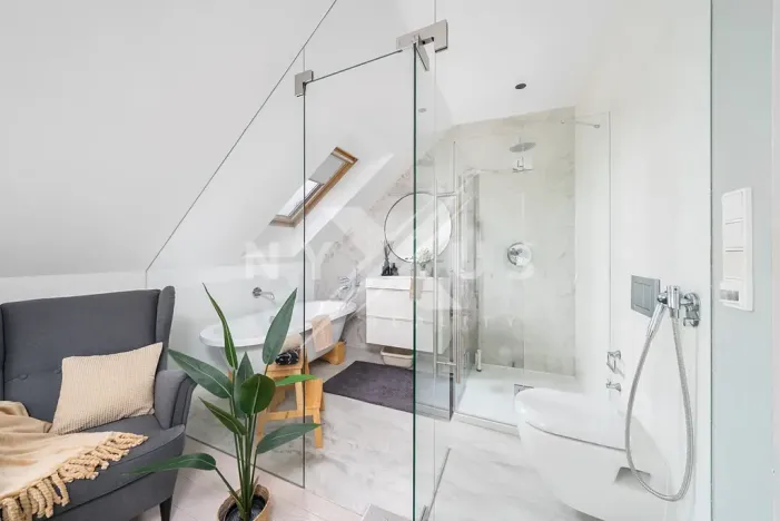 Prodej bytu 6+kk a větší, Praha - Košíře, Česká, 120 m2