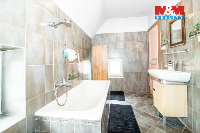 Prodej rodinného domu, Vrdy, U Sokolovny, 210 m2