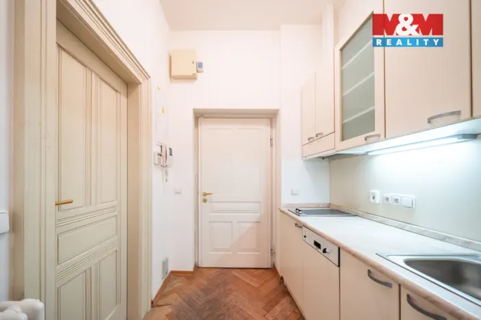 Pronájem bytu 1+kk, Praha - Josefov, Valentinská, 31 m2