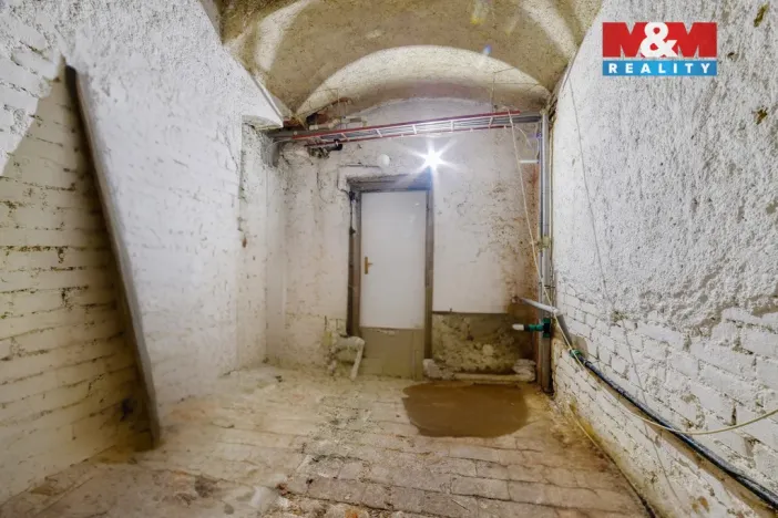 Prodej skladu, Mariánské Lázně, Úzká, 14 m2