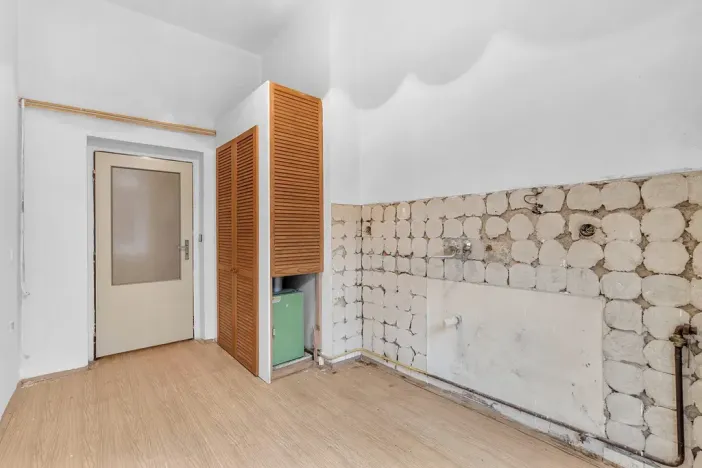 Prodej bytu 2+1, Hradec Králové, Komenského, 98 m2