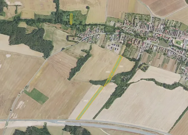 Prodej podílu pole, Nesuchyně, 14222 m2