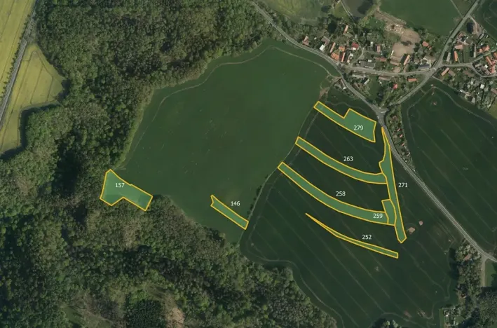 Prodej pole, Třemošnice, 41424 m2