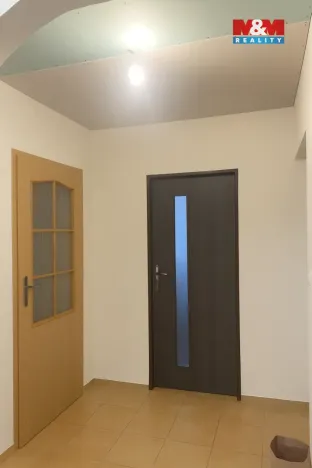Prodej bytu 3+1, Nepomyšl, 90 m2