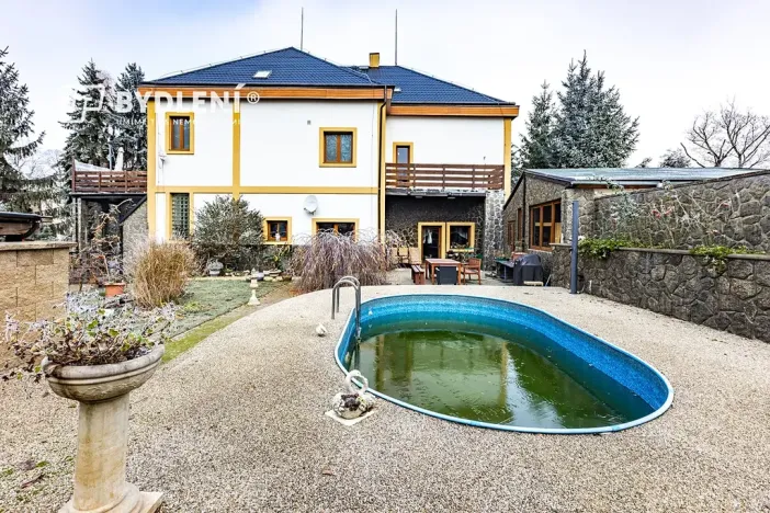 Prodej rodinného domu, Chabařovice, 339 m2