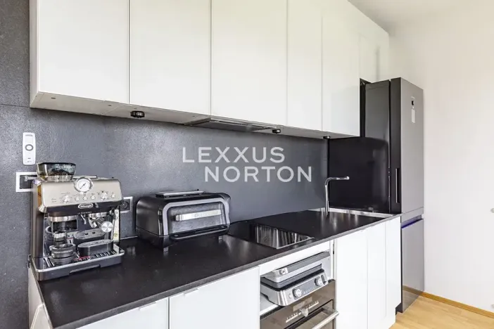 Pronájem bytu 1+kk, Praha - Stodůlky, Radouňova, 34 m2