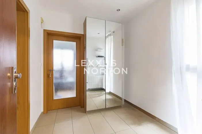 Pronájem bytu 1+kk, Praha - Stodůlky, Radouňova, 34 m2