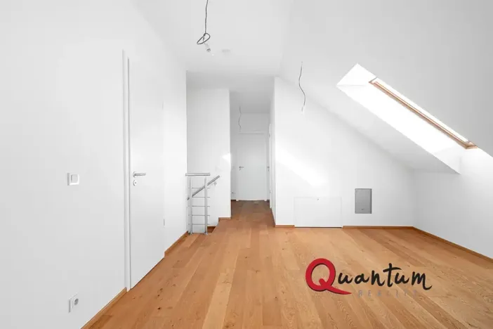 Prodej rodinného domu, Praha - Královice, Ke Tvrzi, 390 m2