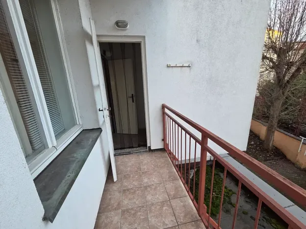 Pronájem bytu 1+1, Hradec Králové, Pospíšilova, 48 m2