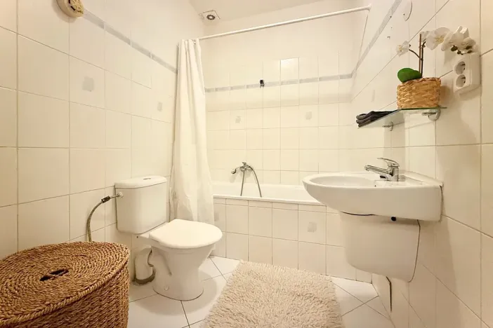 Pronájem bytu 1+1, Odolena Voda, Náměstí Vítězslava Hálka, 37 m2