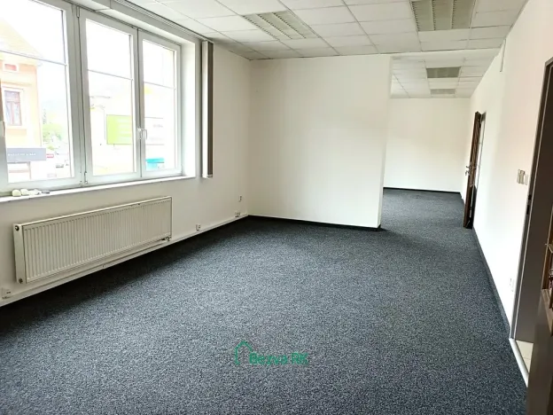 Pronájem kanceláře, Beroun, Plzeňská, 108 m2