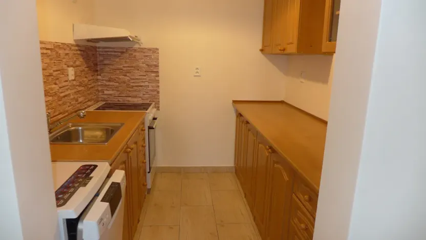 Pronájem bytu 2+kk, Praha - Ruzyně, Ciolkovského, 42 m2