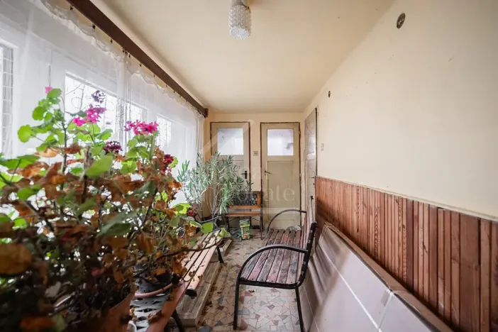 Prodej rodinného domu, Třebusice, 470 m2