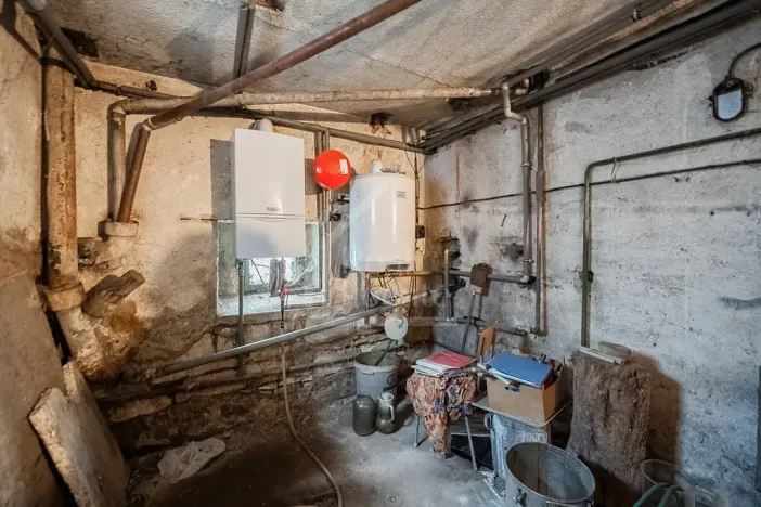 Prodej rodinného domu, Třebusice, 470 m2