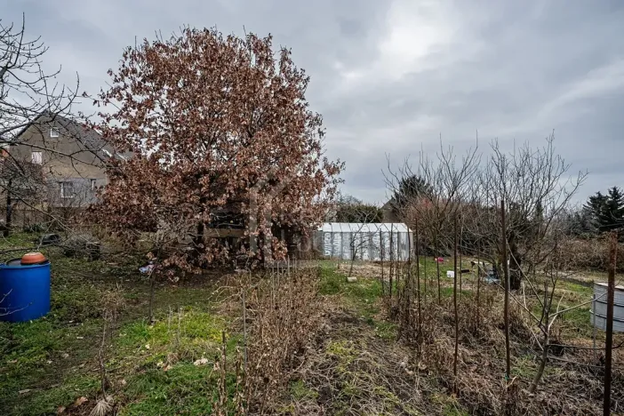 Prodej rodinného domu, Třebusice, 470 m2