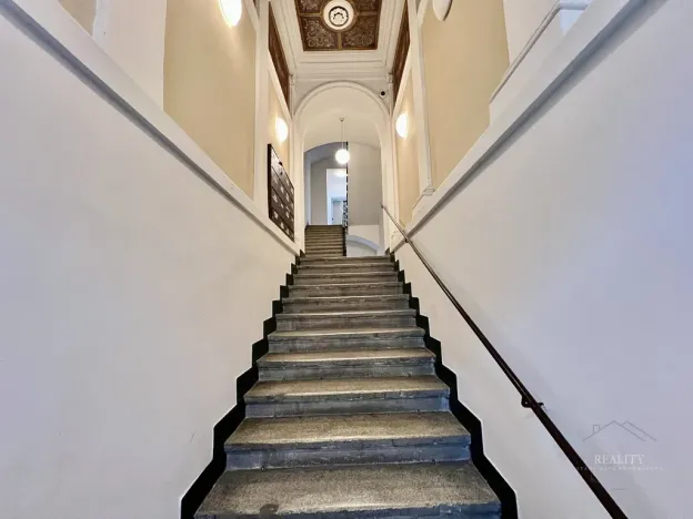 Pronájem bytu 2+1, Praha - Vinohrady, Francouzská, 63 m2