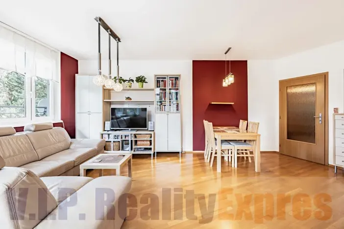 Prodej bytu 3+kk, Praha, Jeřabinová, 92 m2