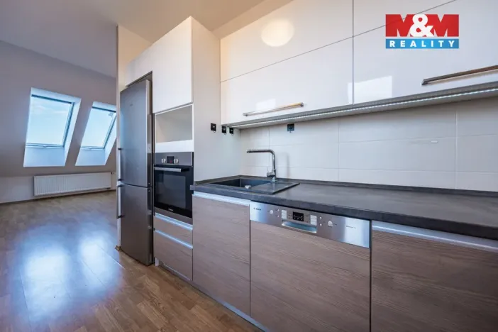 Pronájem bytu 3+kk, Praha - Kolovraty, Meduňková, 109 m2