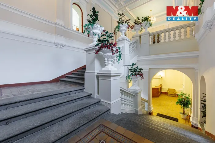 Prodej obchodního prostoru, Nejdek, Karlovarská, 5519 m2