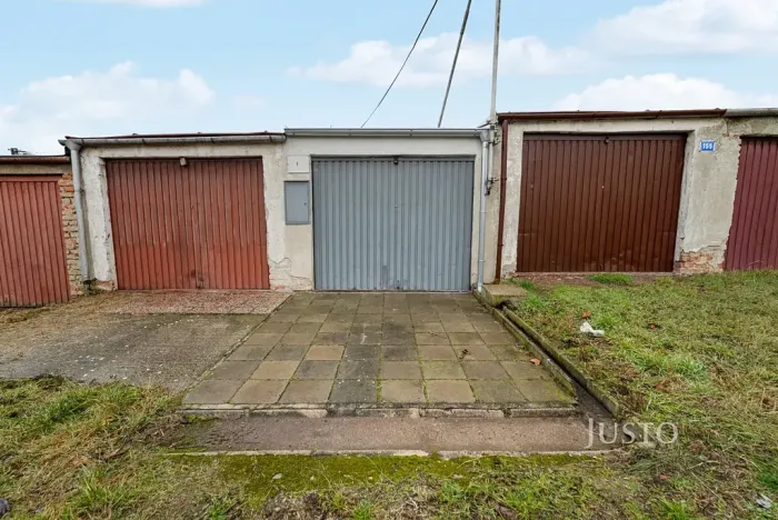 Prodej garáže, Šlapanice, Dlouhá, 16 m2