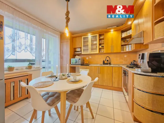 Prodej bytu 3+1, Karviná - Mizerov, Studentská, 65 m2