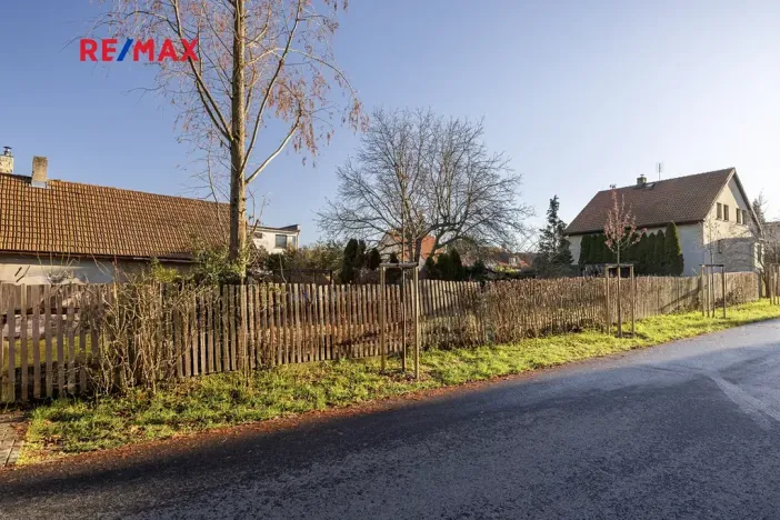 Prodej pozemku pro bydlení, Líbeznice, 490 m2