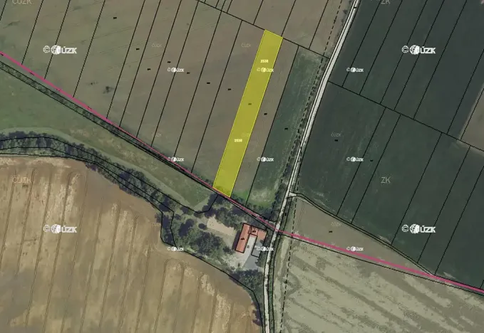 Prodej podílu pole, Přítluky, 5354 m2