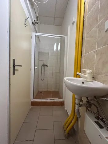 Pronájem bytu 1+kk, Ústí nad Labem, Moskevská, 16 m2