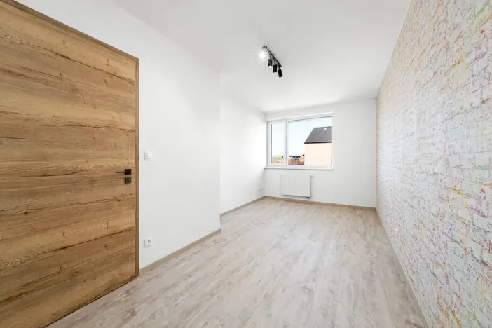 Pronájem rodinného domu, Zlonín, Lísková, 192 m2