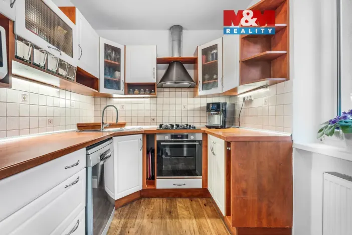 Prodej bytu 3+1, Ústí nad Labem - Ústí nad Labem-centrum, SNP, 63 m2