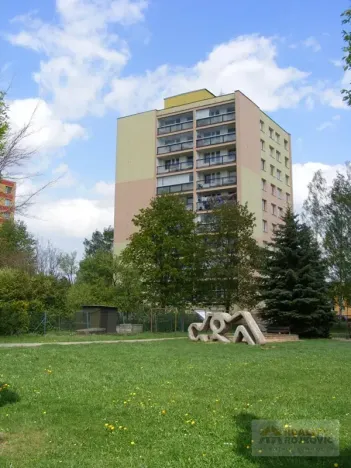 Prodej bytu 3+1, Broumov, Sídliště Křinické, 65 m2