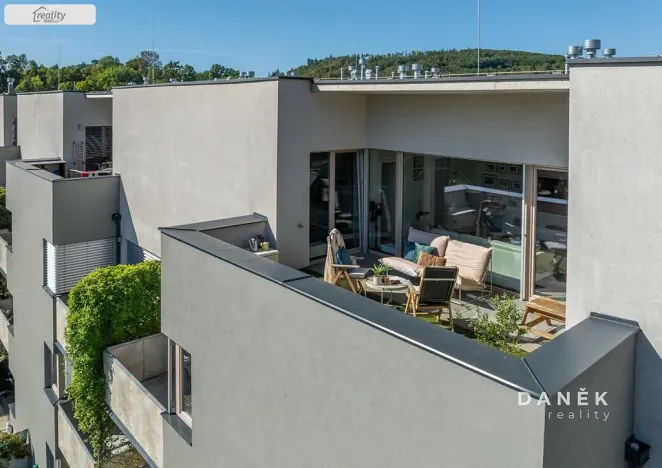 Prodej bytu 3+kk, Oslavany, náměstí 13. prosince, 76 m2