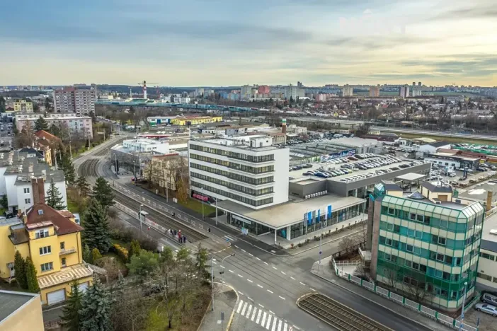 Pronájem kanceláře, Praha - Strašnice, Průběžná, 375 m2