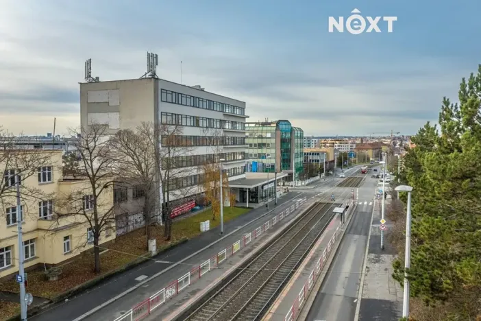 Pronájem kanceláře, Praha - Strašnice, Průběžná, 263 m2