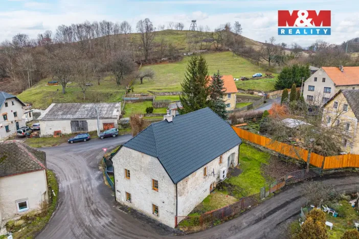 Prodej rodinného domu, Okounov, 197 m2