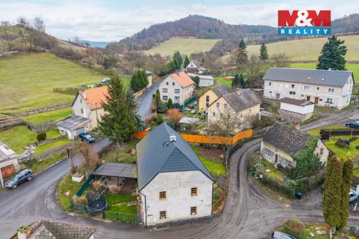 Prodej rodinného domu, Okounov, 197 m2