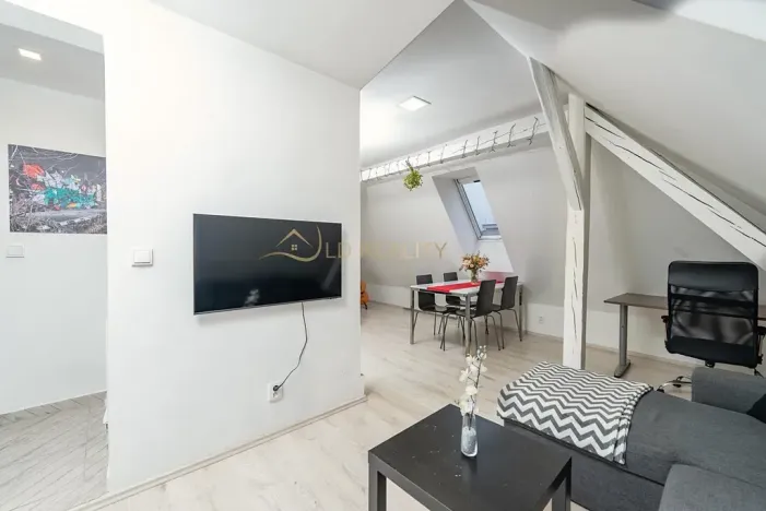 Prodej bytu 2+kk, Olomouc, Husitská, 62 m2