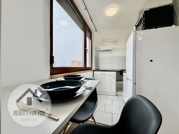 Pronájem bytu 1+kk, Praha - Záběhlice, Dunická, 18 m2