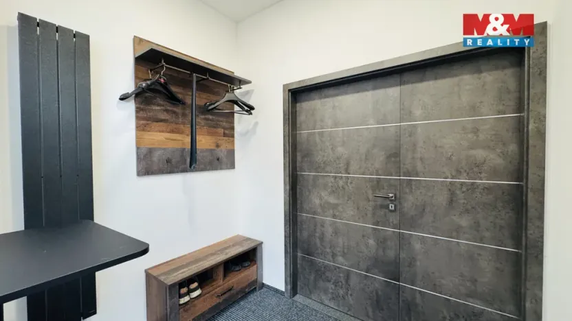 Prodej kanceláře, Klecany, V Honech, 179 m2