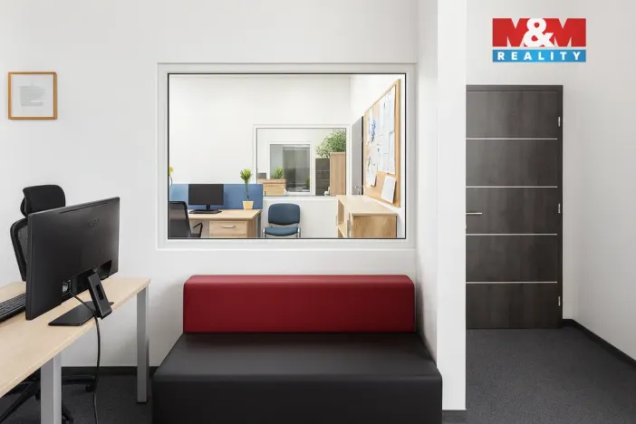 Prodej kanceláře, Klecany, V Honech, 179 m2