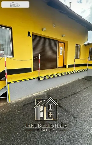 Pronájem skladu, Praha, Libušská, 1900 m2