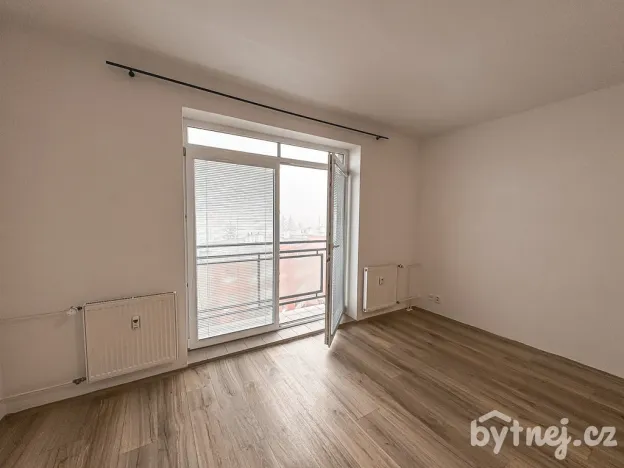Pronájem bytu 1+kk, Blansko, Okružní, 35 m2