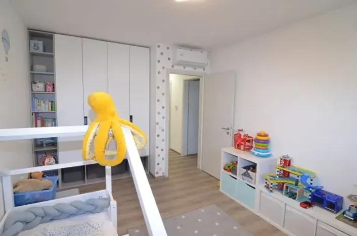 Prodej rodinného domu, Vestec, Vrbová, 153 m2